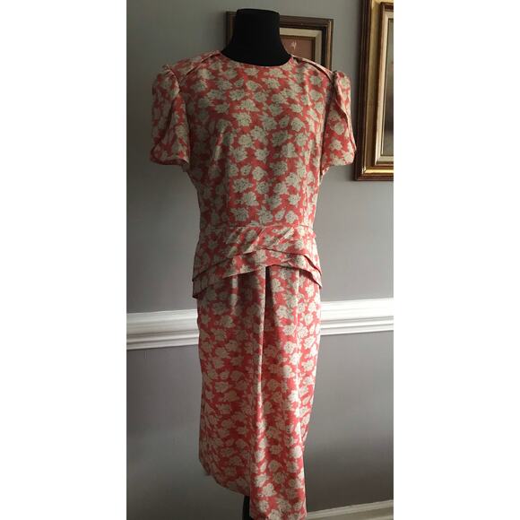 Vintage “David Rose” brand Salmon Pink with Beige Floral Pattern (SZ 14) - Picture 2 of 9